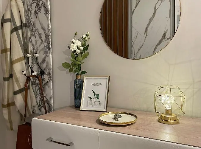 Mali Raj Apartament *