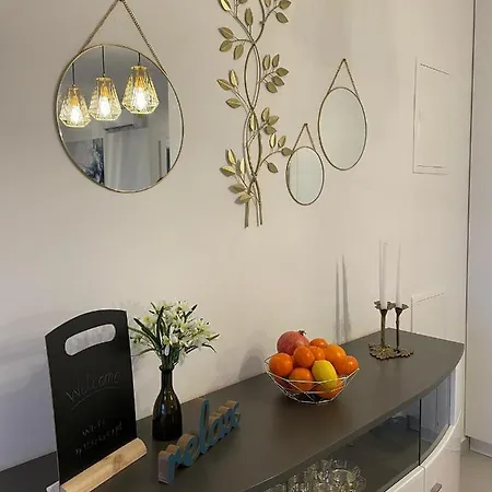 Mali Raj Apartman Makarska